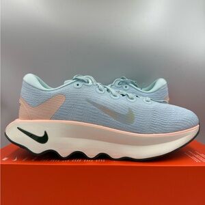 Nike Motiva Glacier Blue Multicolor BRAND NEW Size 10 Women